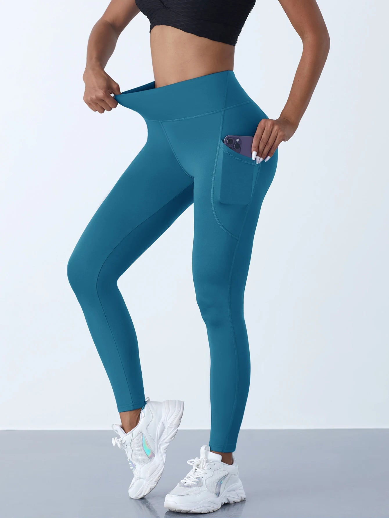 Contour Crossover Legging